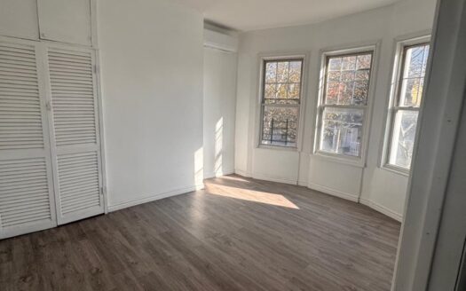 4 Bedroom Apartment – 1st Floor Private House