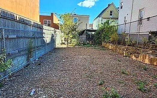 R7-1 Development Lot for Sale – East Tremont, Bronx, NY 10460