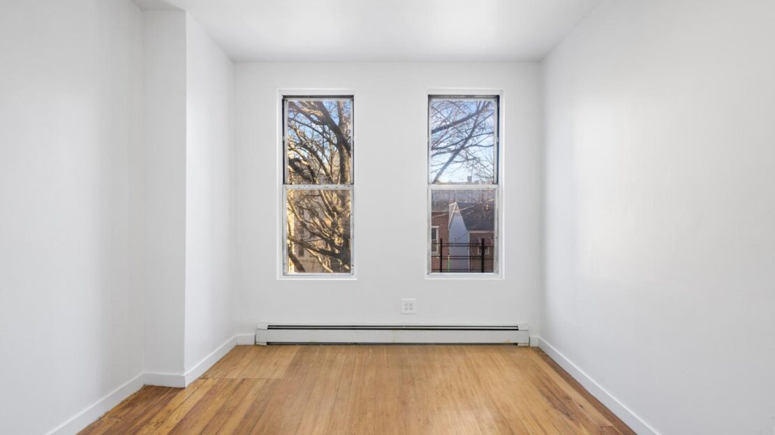 2335 Beaumont Ave Apt 3, Bronx NY 10458 - photo 3