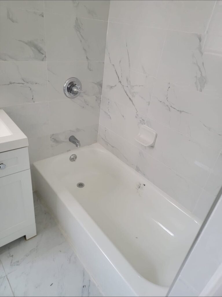 Updated 3 Bedroom / 1 Bath in Private House – Stainless Steel Kitchen – Bronx, NY 10453 — photo 4